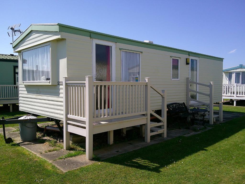 Golden Palm Mirage GP 6 Berth enclosed veranda, Chapel Saint Leonards