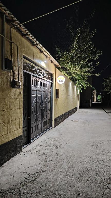 Samar Oasis, Buchara