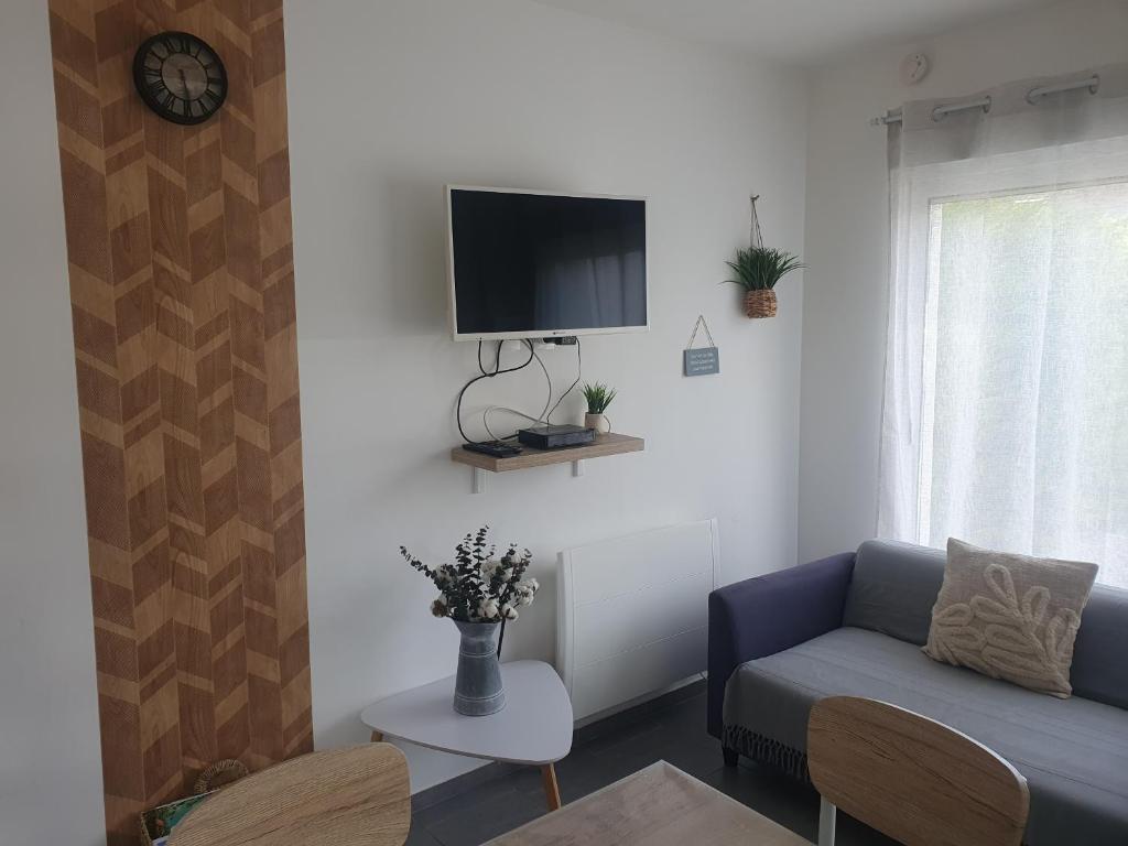 L'Echappée Verte - Guînes, maison 2 chambres à 25min du Site des 2 Caps, Guînes