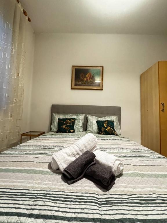 Casa Bella - Room 3 - 4