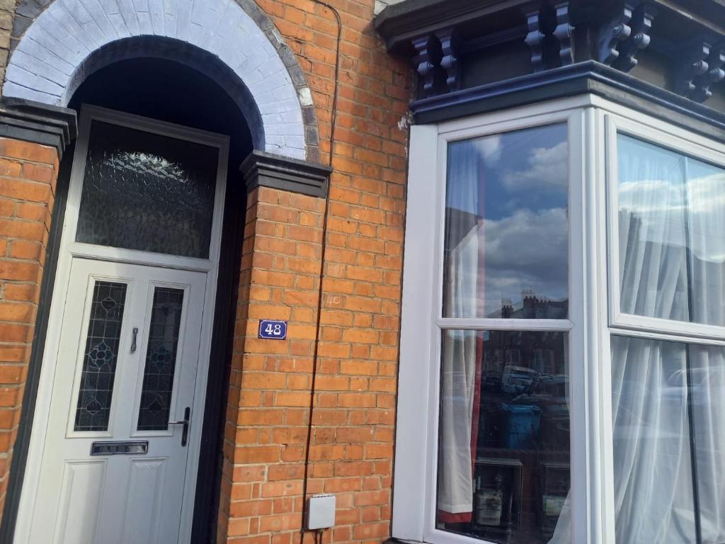 Lucruios villa single room 2, Hull