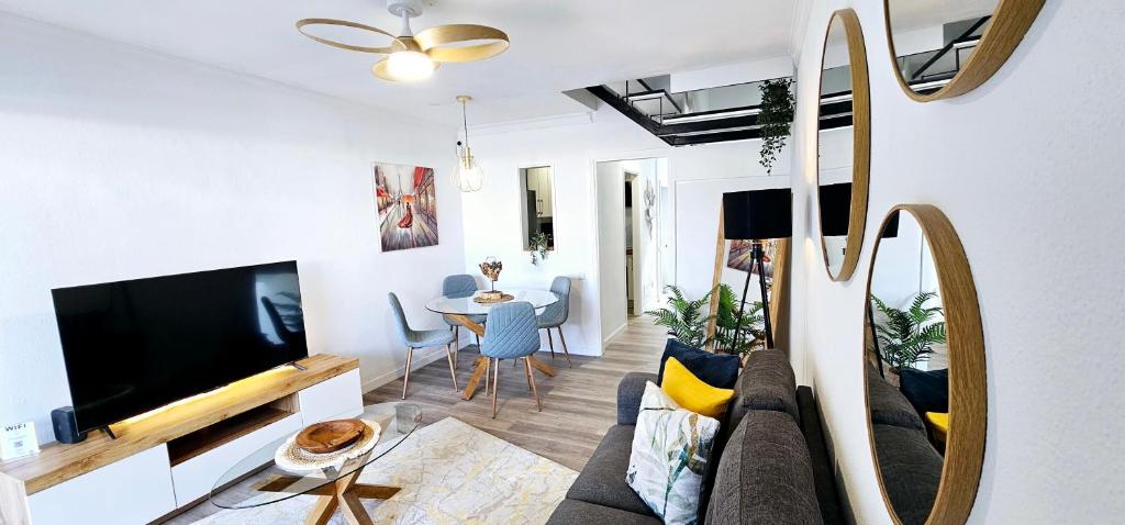 HDFM Collection - Royal Marine Villa - 2