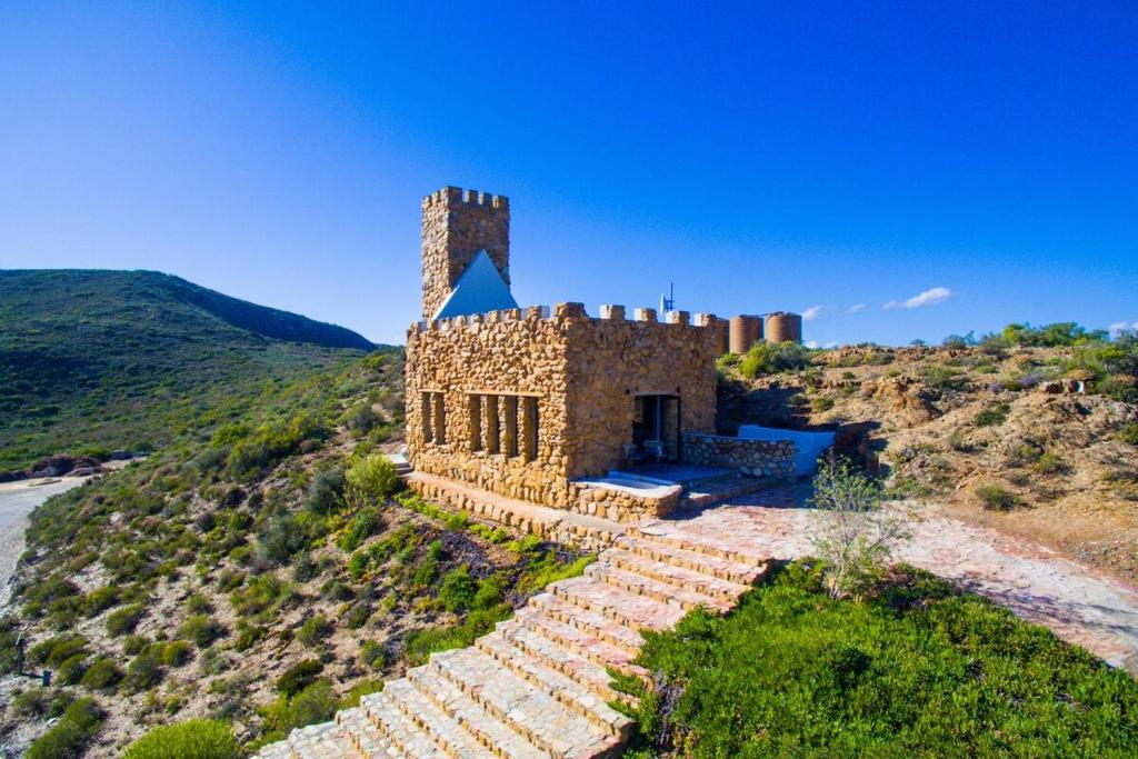 The Castle, McGregor