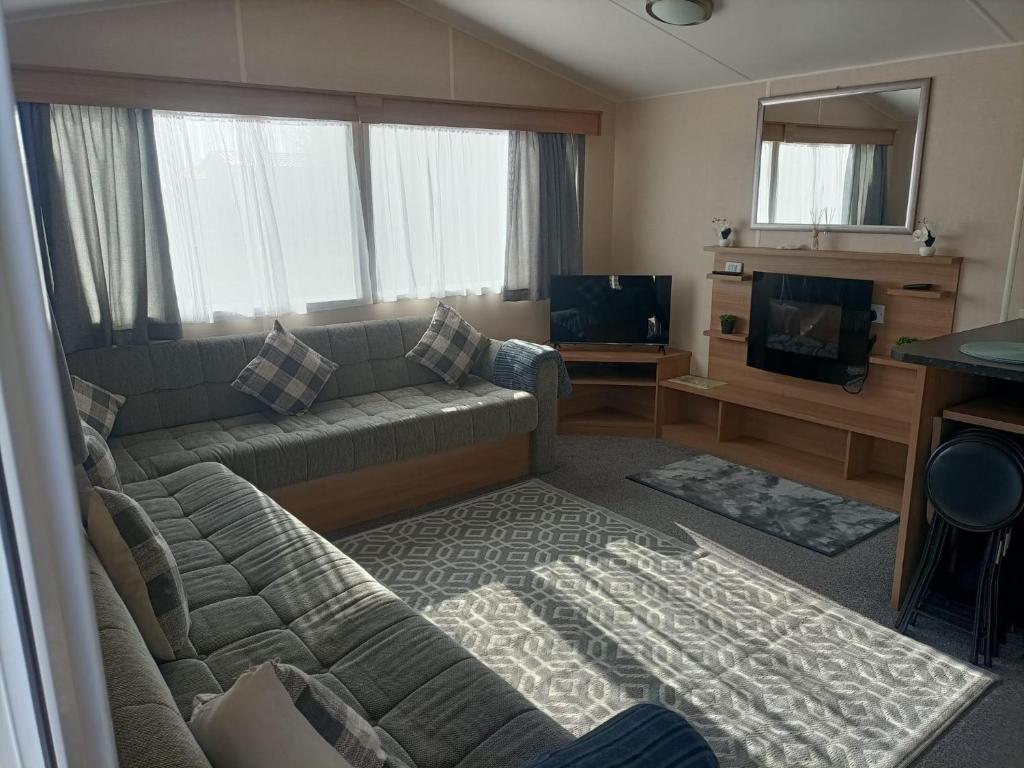 Butlin's Resort Sleeps 6 w Parking & Pet-Friendly, Скегнесс