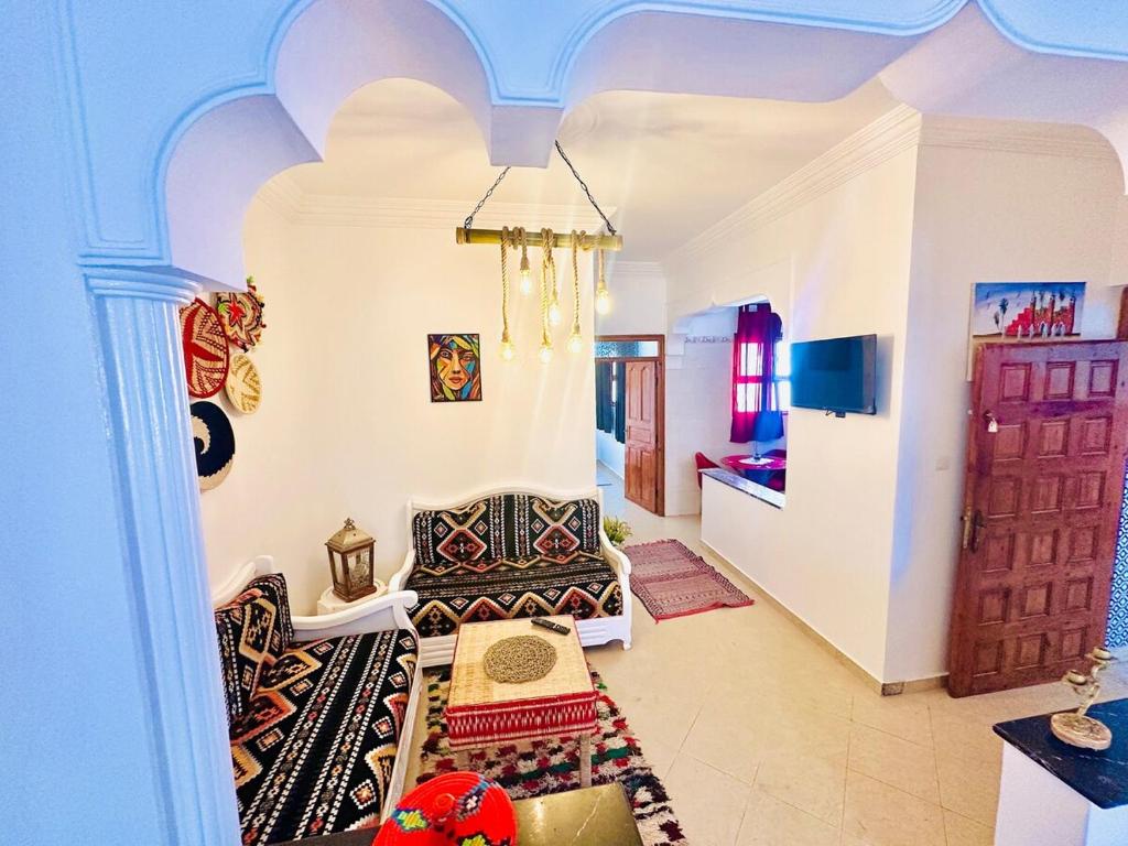 bohemian apartment, As-Sawíra