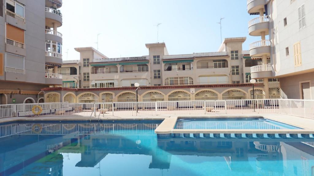 R-8926 APARTAMENTO ACEQUION BEACH - 1