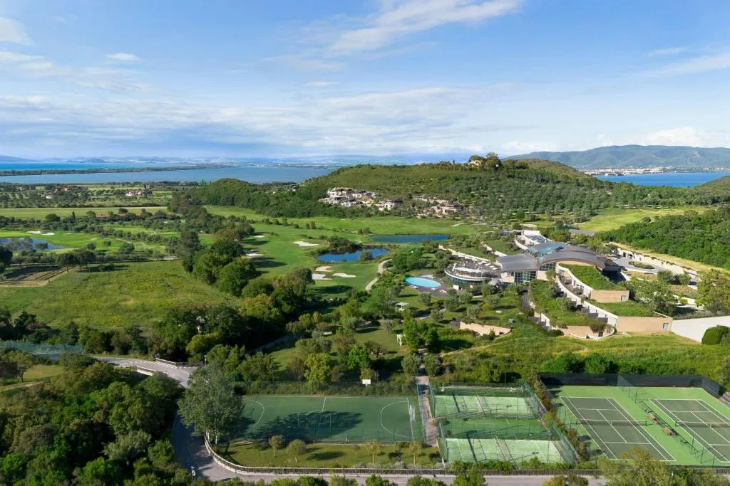 Argentario Golf & Wellness Resort, Autograph Collection, hotel in Porto Ercole