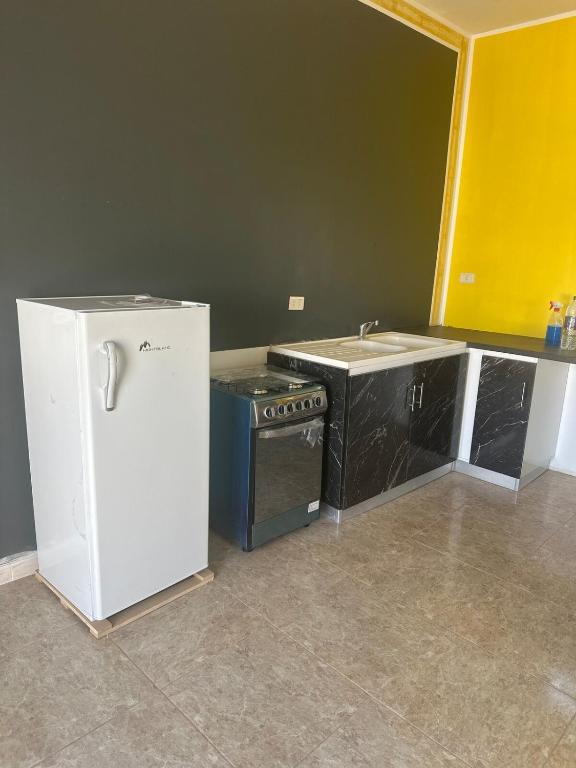 Nice studio in a good location, Bin Rhilouf