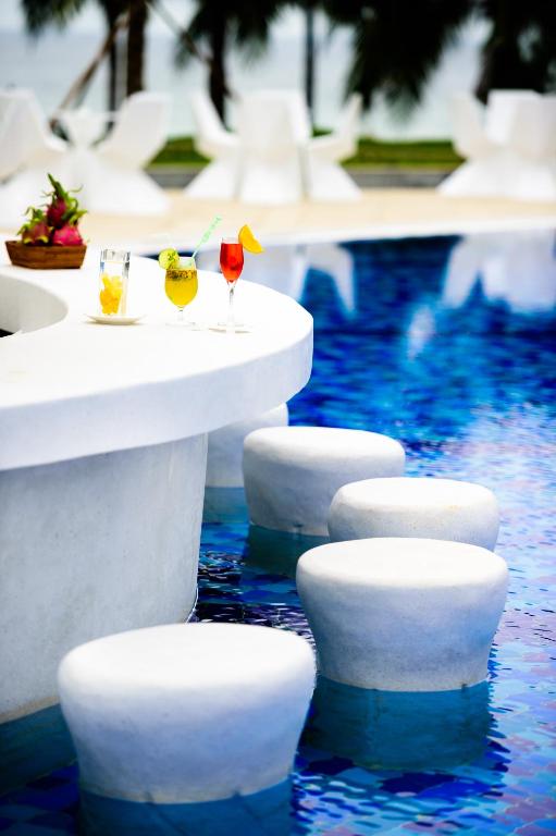 Da Nang Grand Tourane Hotel dining