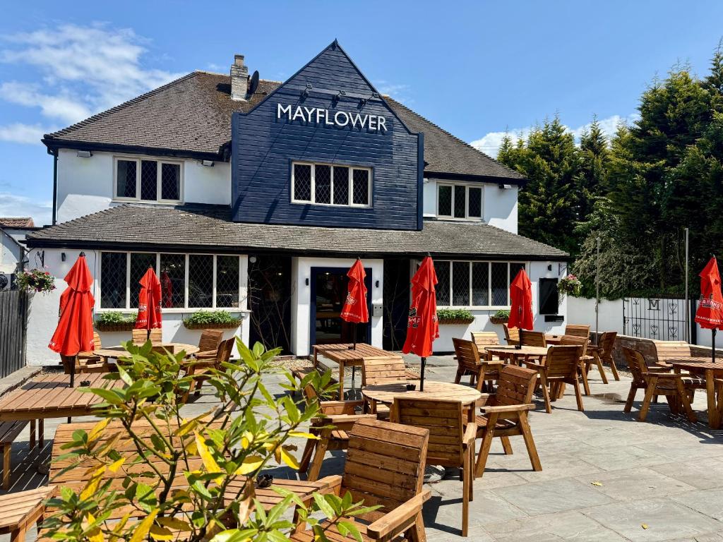 The Mayflower at Austerfield, Austerfield