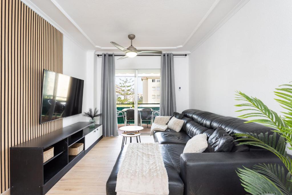 Home2Book Beachside Los Cristianos Apt & Pool - 5