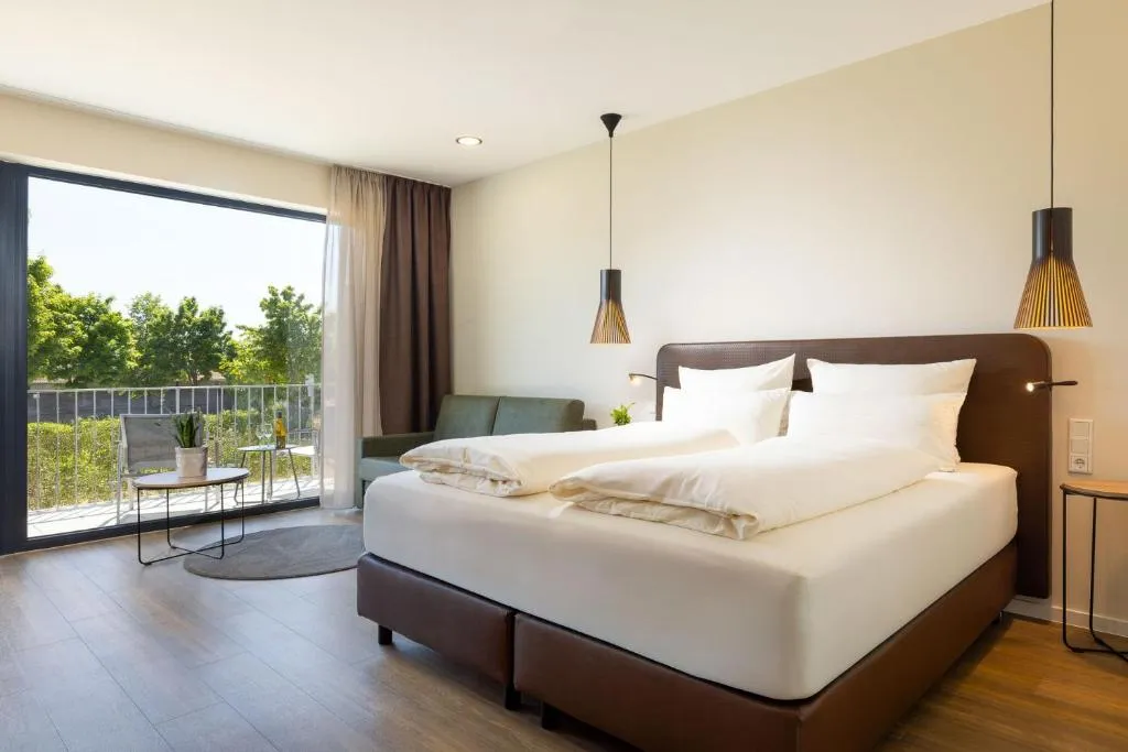Hotel Amendes Haus am See - NEUERÖFFNUNG, hotel in Enderndorf