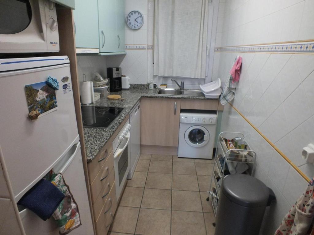 Apartamento para 6 personas con piscina, a 700m de la playa - ES-204-14 - 4