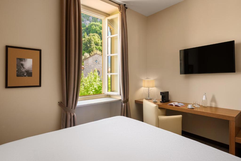 Hotel Royal Victoria, by R Collection Hotels — Hotel rooms in Varenna, Lombardy