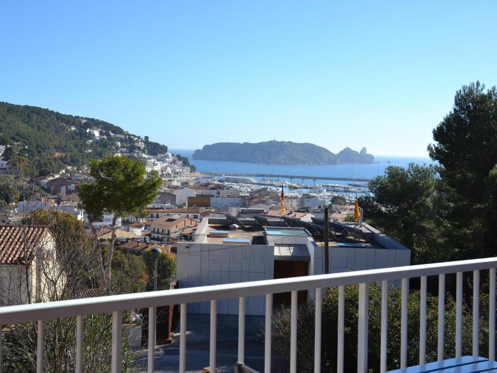 Apartamento moderno con terraza, aire acondicionado y aparcamiento privado en L'Estartit - ES-323-8 - 3