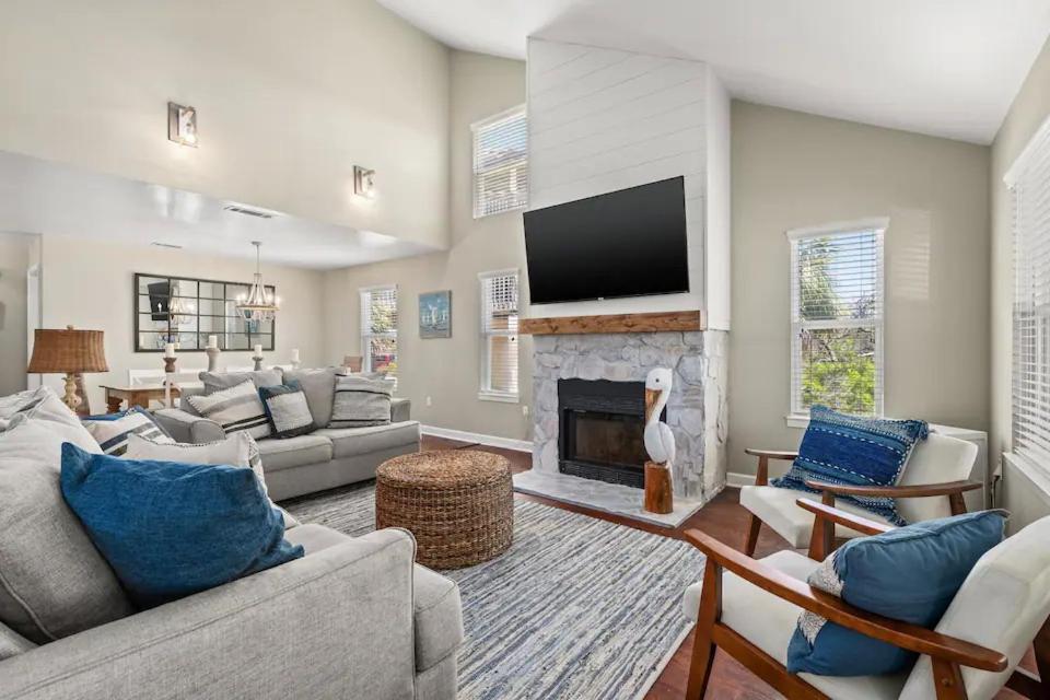 Sol Searchin', Cape San Blas