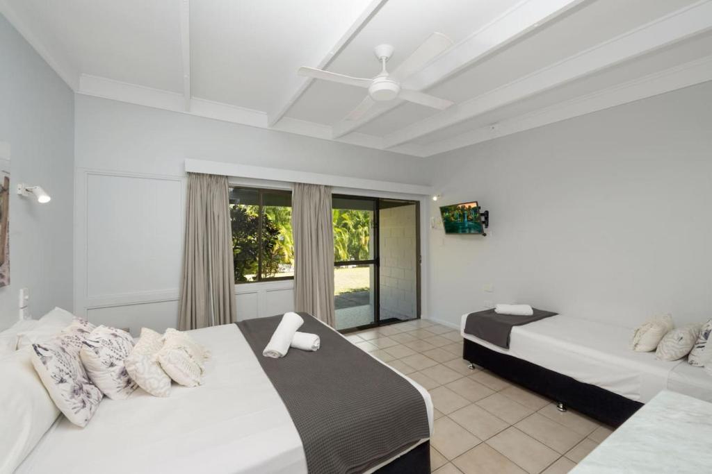 Unit 129 Amaroo Superior Twin Studio Apartment, Nelly Bay