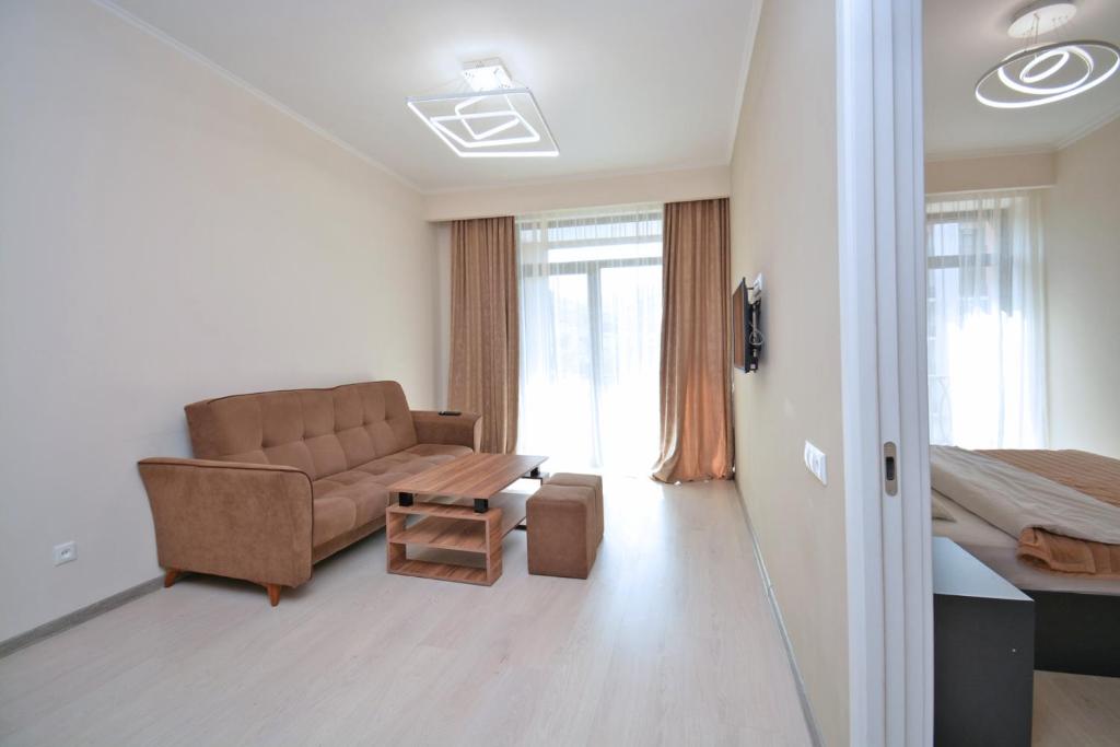 Tsaghkadzor Alvina, Tsaghkadzor