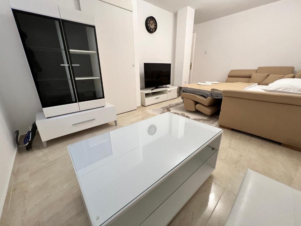 Apartment Zeneli - 5