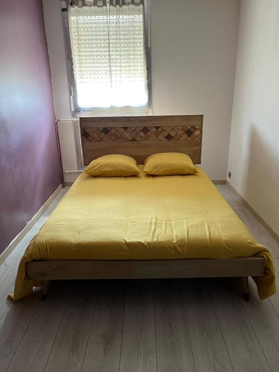 Appartement la Crau en Arles avec 2 chambres pour 4 personnes - 5