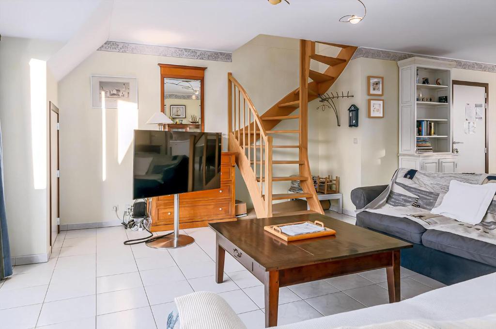 Roya 16-0201, Koksijde