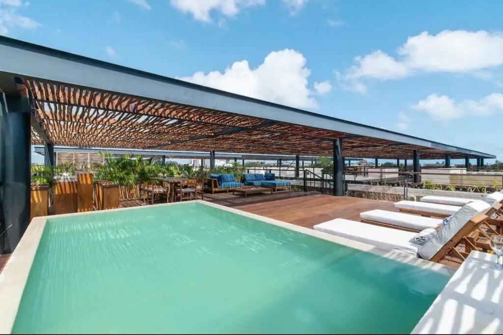 Tulum Vibe - Stylish 2BR PH with Private Pool - 1
