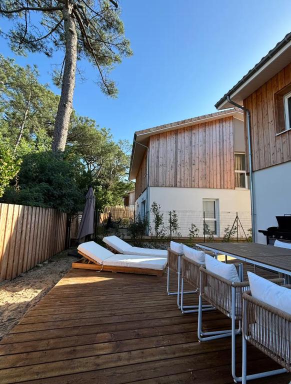 Maison neuve Lacanau à 300m de la plage sud et à proximité des golfs - 1
