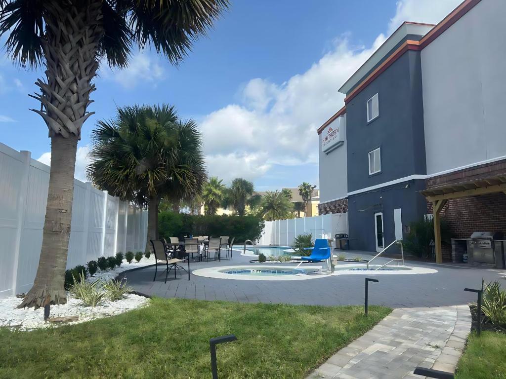 Hawthorn Extended Stay by Wyndham Kingsland, Kingsland