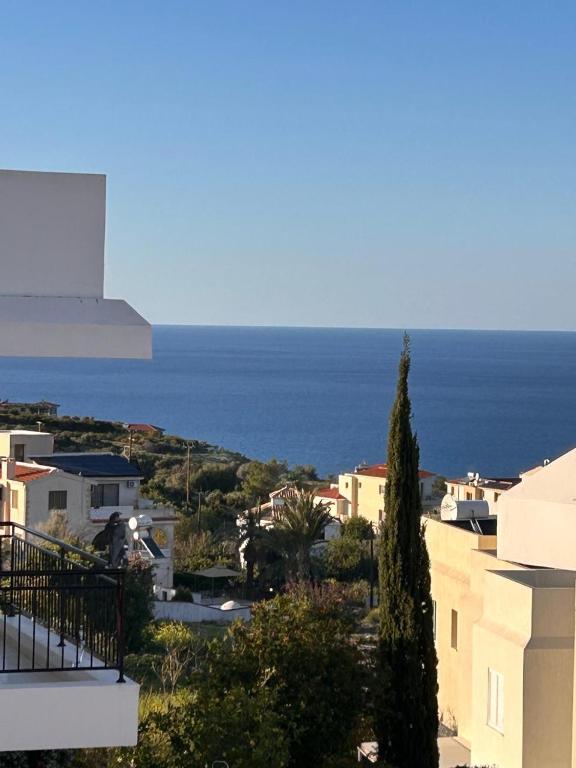 Akamas Bayview Apartment, Neo Chorio