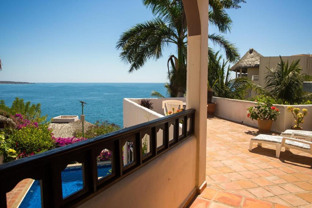 Casa de La Paz - Beautiful Beachfront Villa - 5