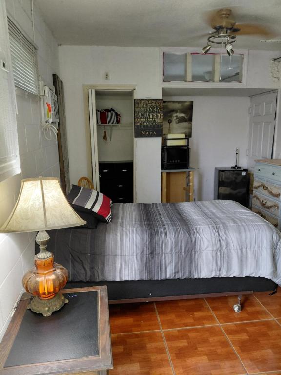 Beautiful small Aparta Studio, Abbeyville