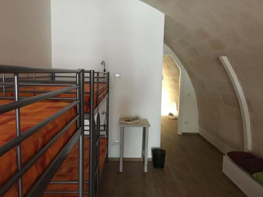 Bed in 8-Bed Female Dormitory Room, The Rock Hostel in Matera