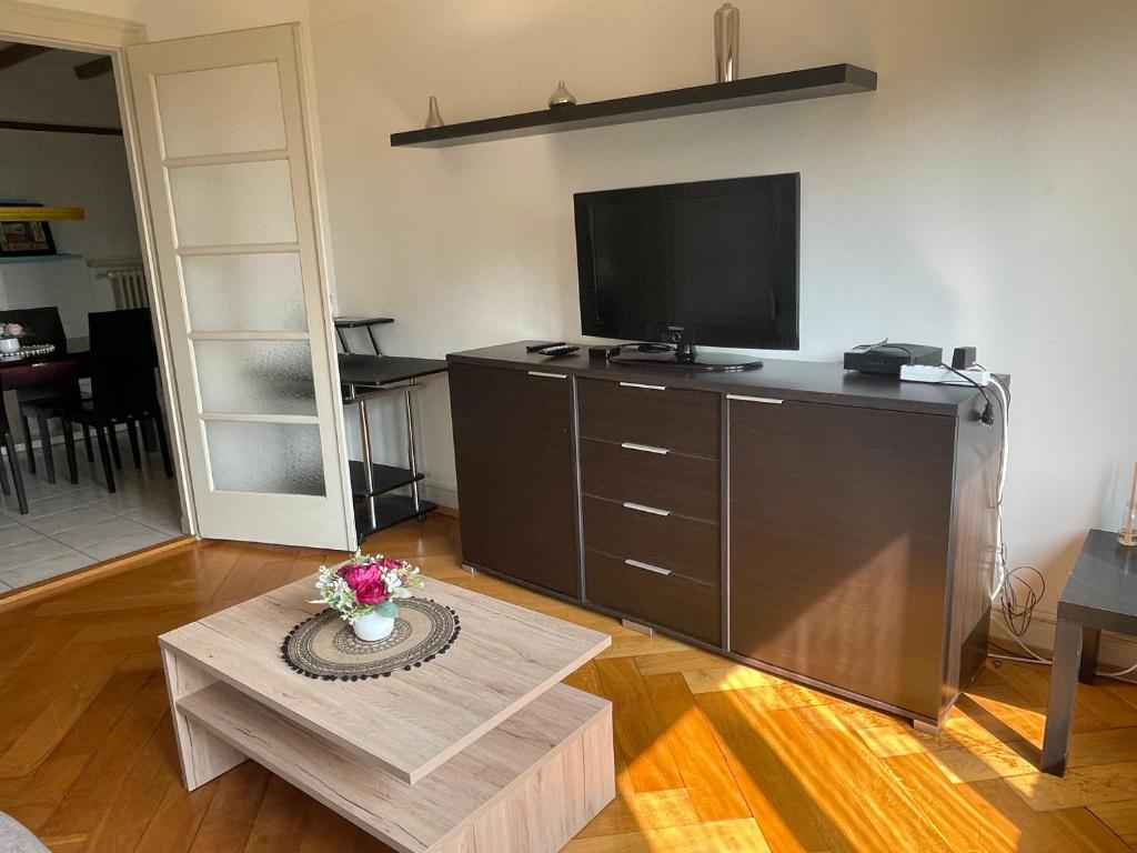 Appartement de 3 chambres à coucher - 2
