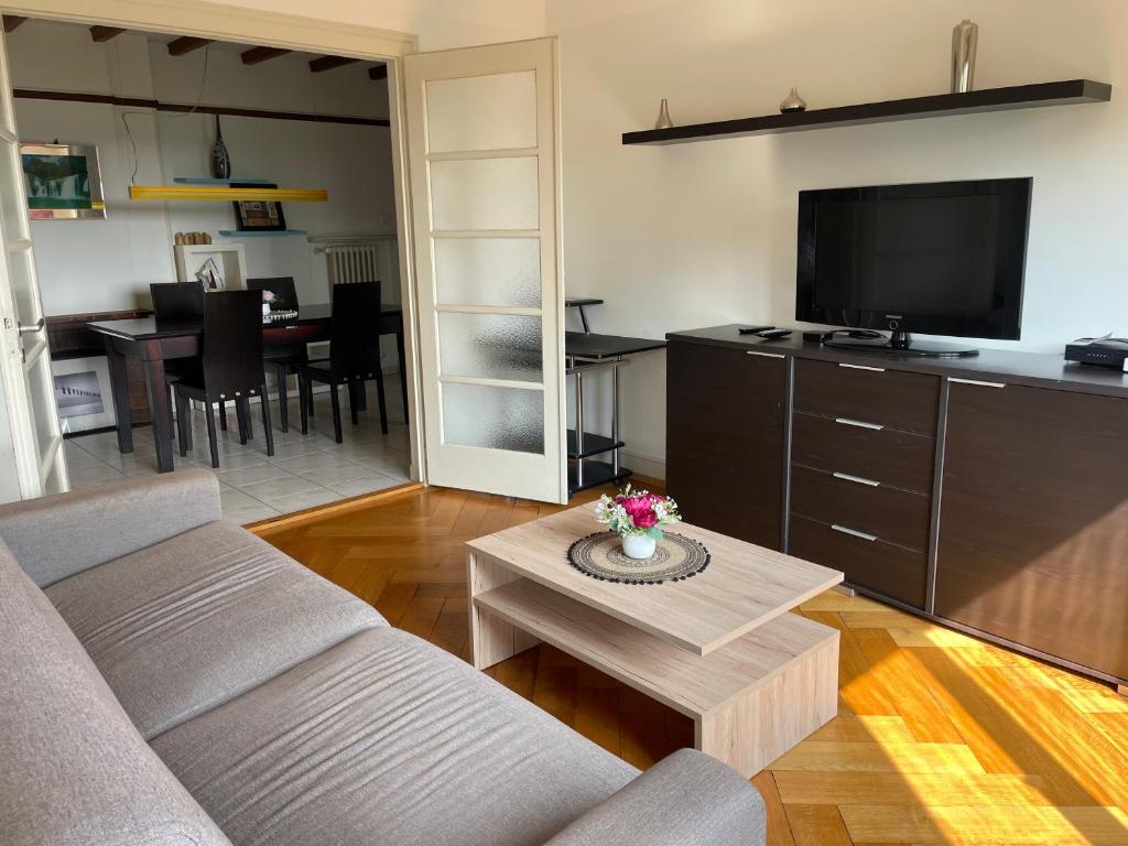 Appartement de 3 chambres à coucher - 3