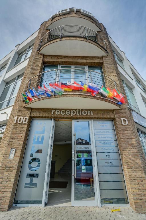 Hotel Samaria — Hotel in Samorin