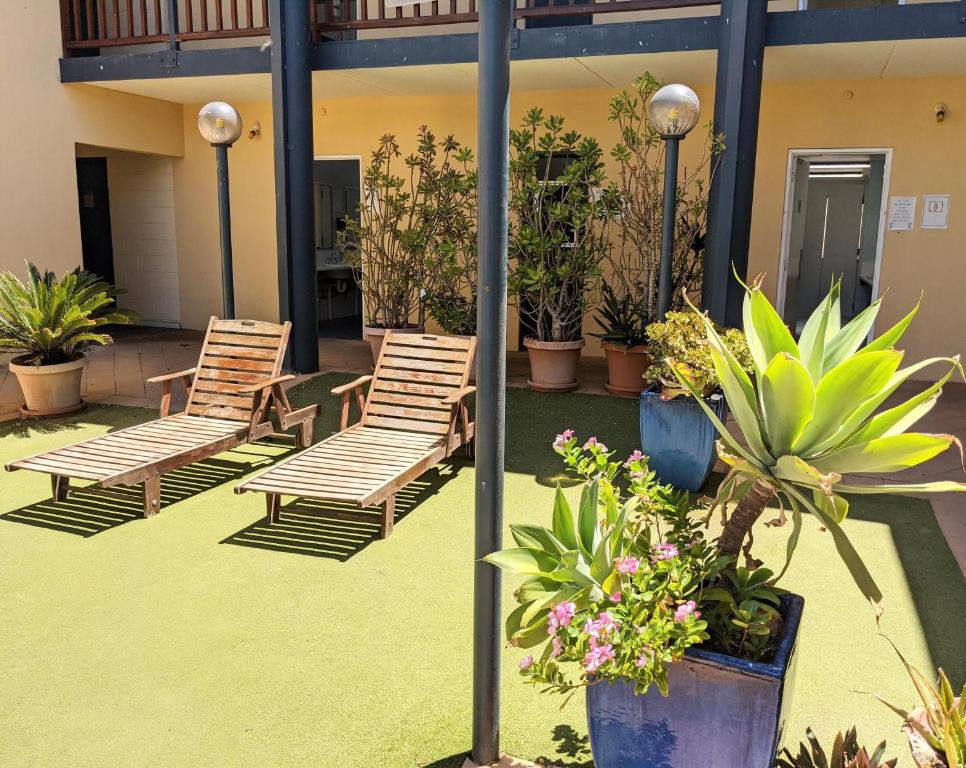 Ningaloo Club Backpackers