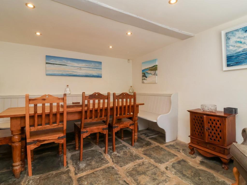 Old Maids Cottage photo 8