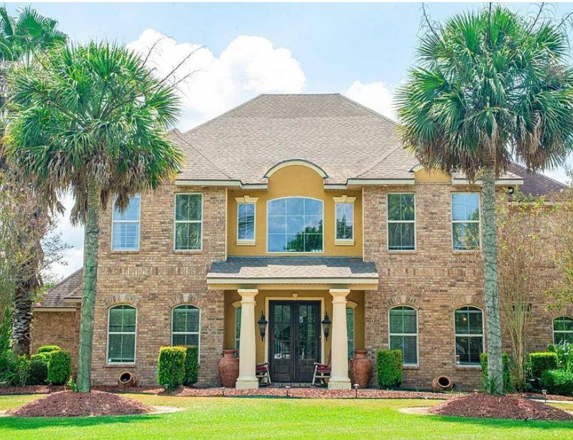 Cozy Studio Suite with Pond View, Carencro