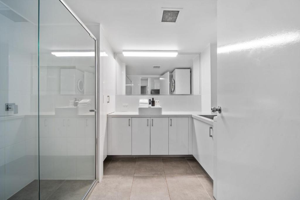 Lindomare Unit 10, 11 Orvieto Tce, Kings Beach, Caloundra