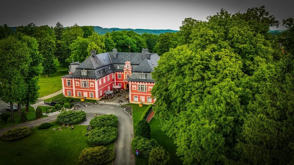 Pałac Spiż Miłków koło Karpacza, hotel v Karpaczi