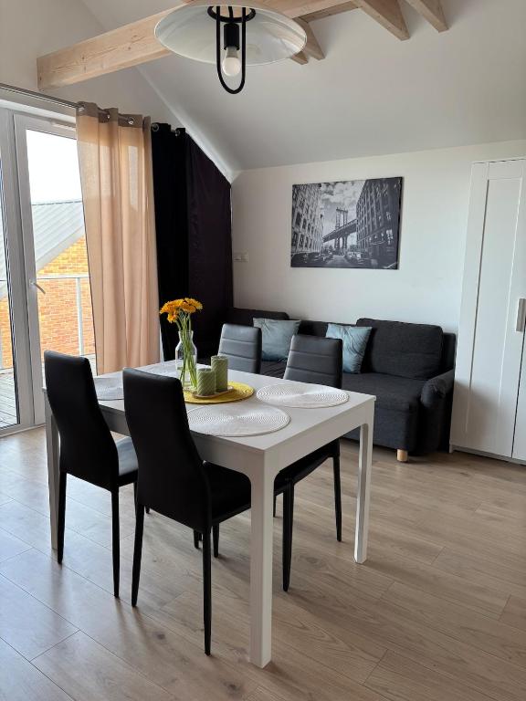 Apartament z widokiem na morze, Pierwoszyno