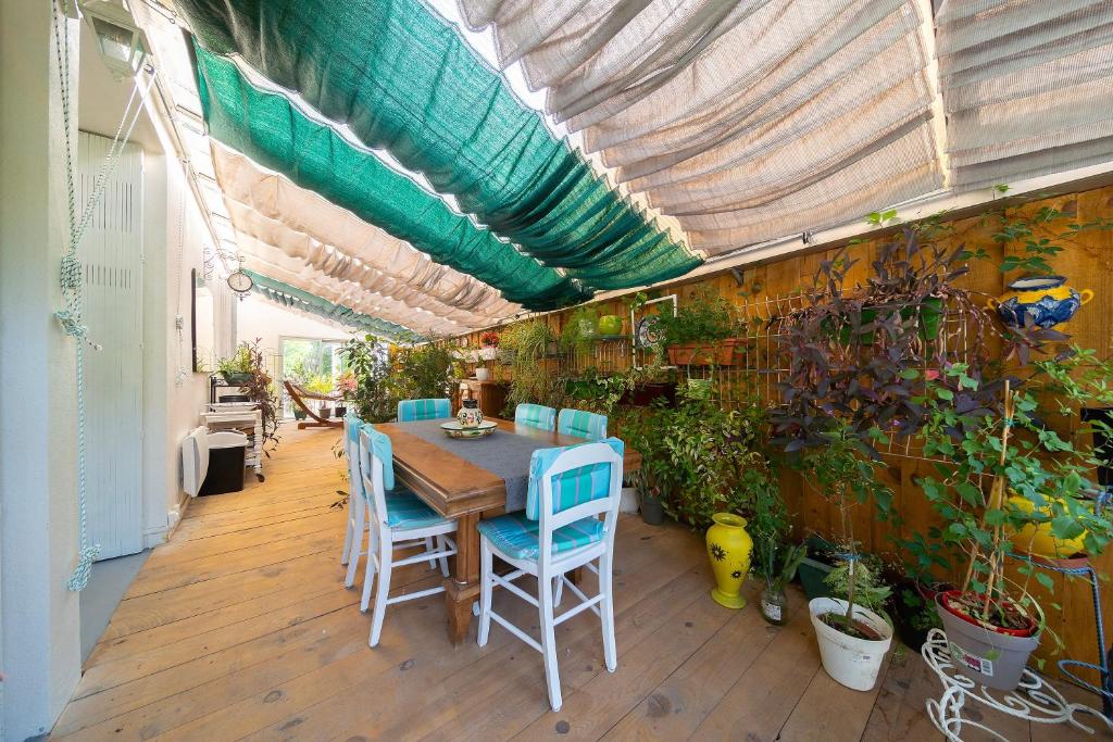 Riviera d'Ax - proche télécabine Ax 3 Domaines, Ax-les-Thermes