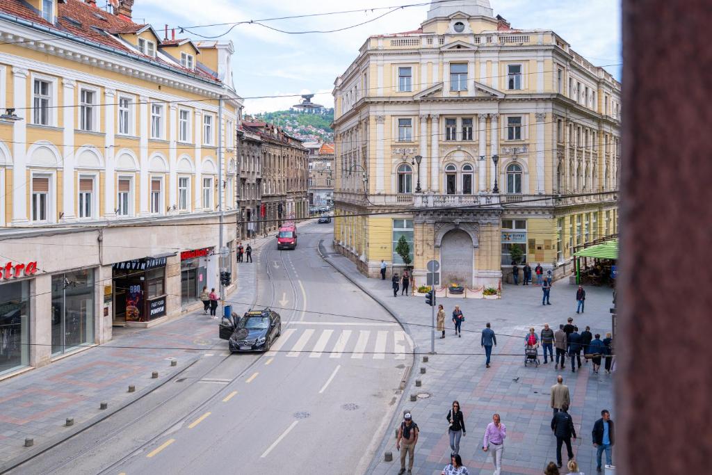 Titova Street Design Triplex - 3