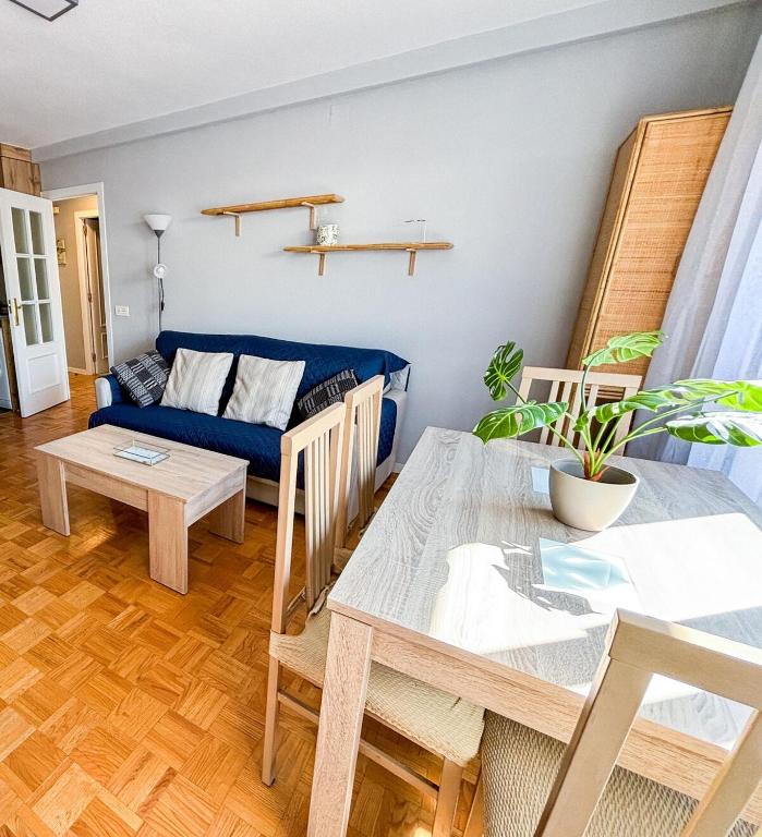 Apartamento Céntrico , Cómodo, Tranquilo y con WiFi - 5