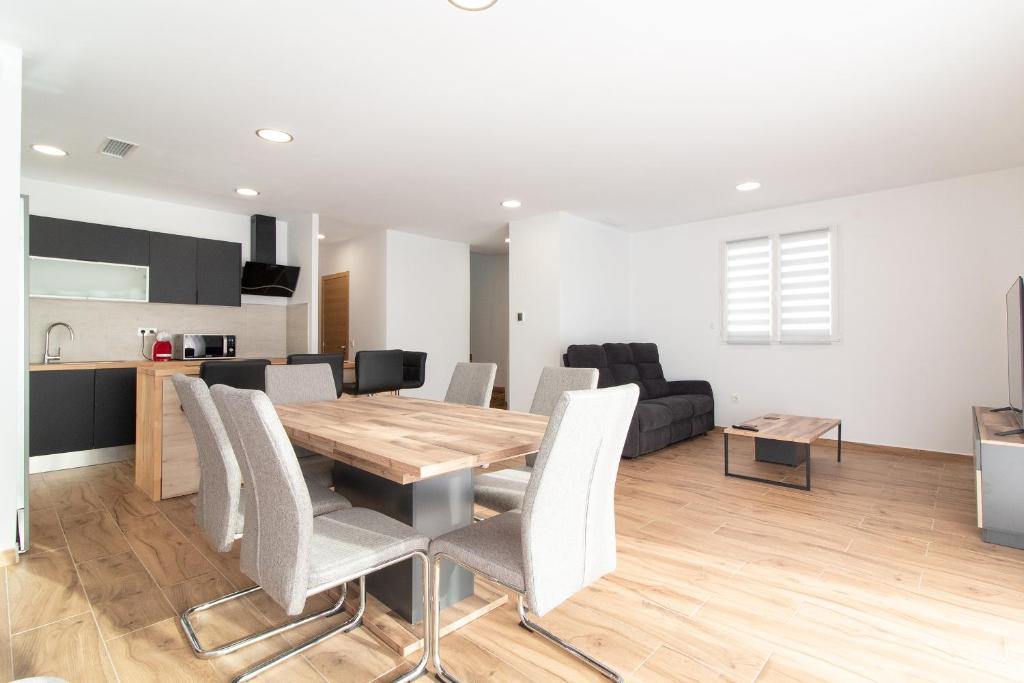 Global Properties, Moderno chalet en la playa de Almenara, Almenara