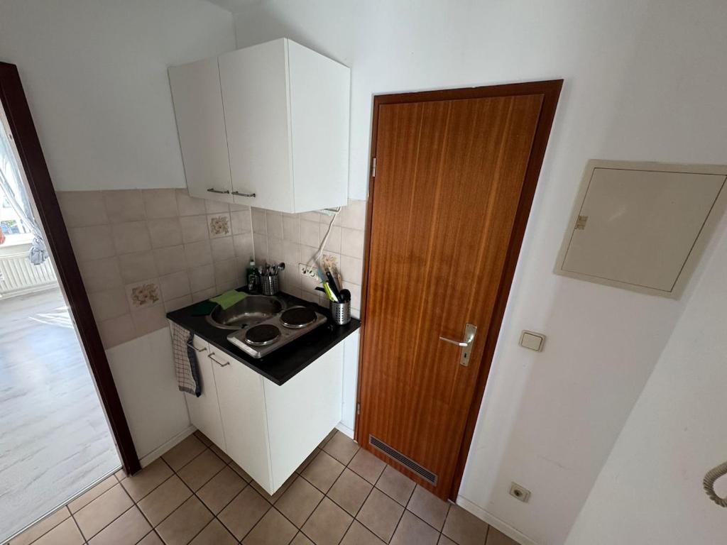 Smart studio in KA-Neureut with sunny balcony, Karlsruhe