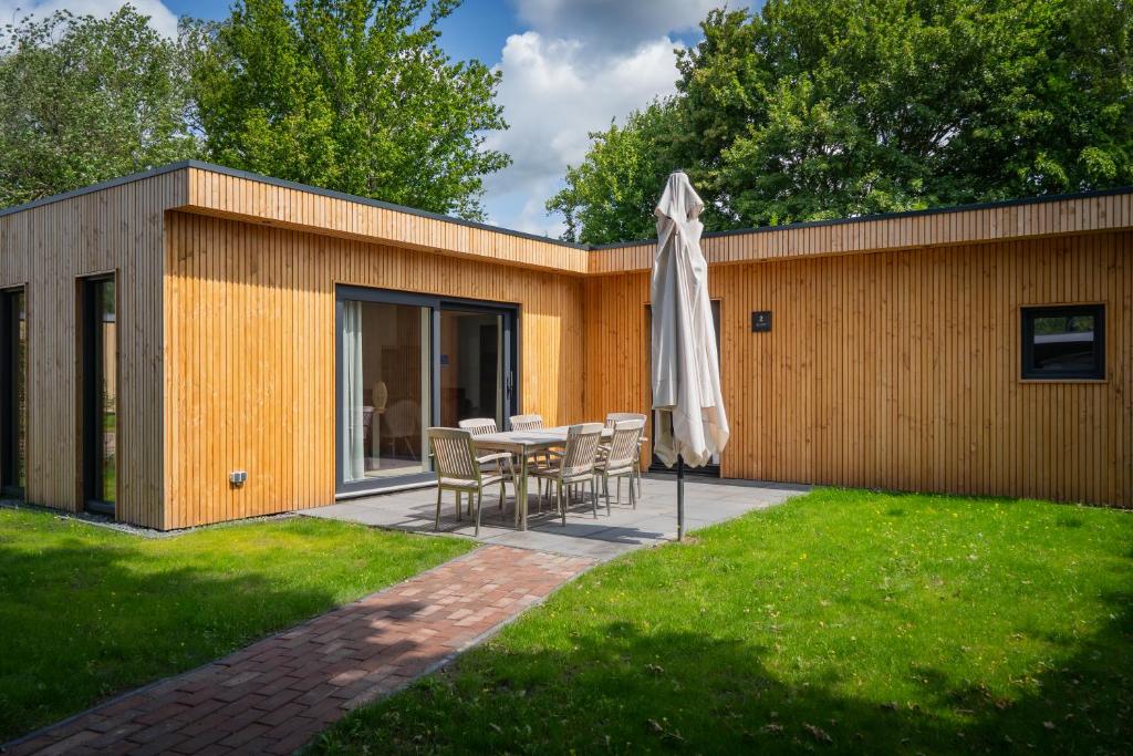 Chalet Zeeland 6p omheinde tuin, hond welkom VP084, heinkenszand