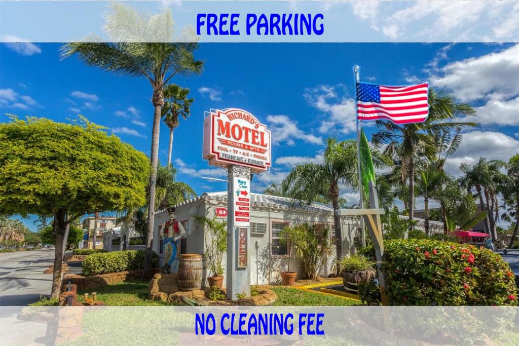 Richard's Motel, Hollywood