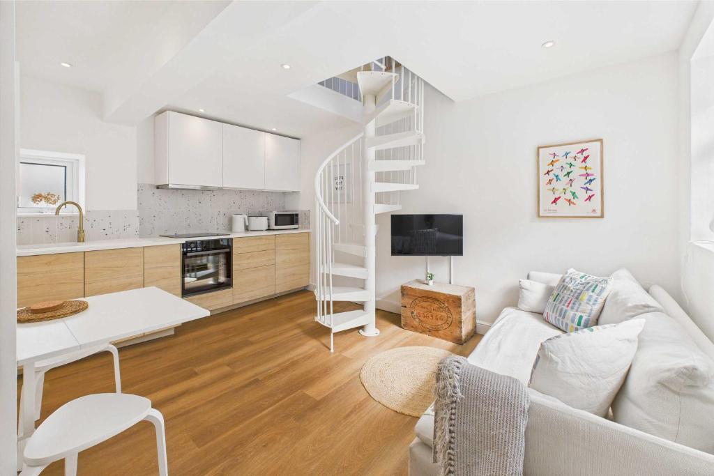 Host & Stay - The Surf Shack, Saltburn-by-the-Sea