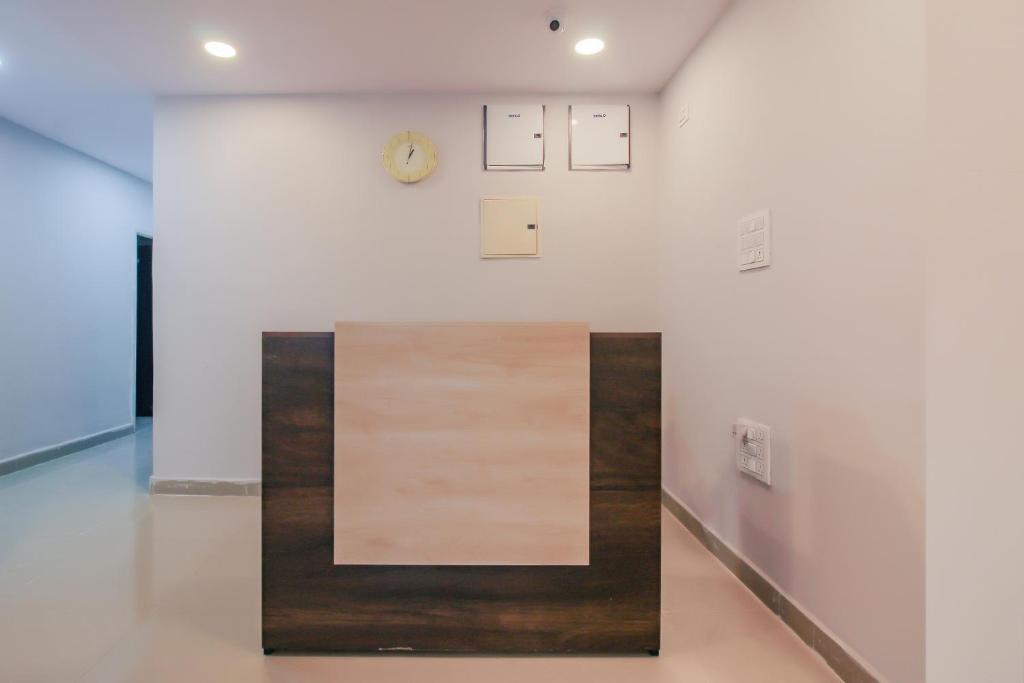 フロント・ロビー